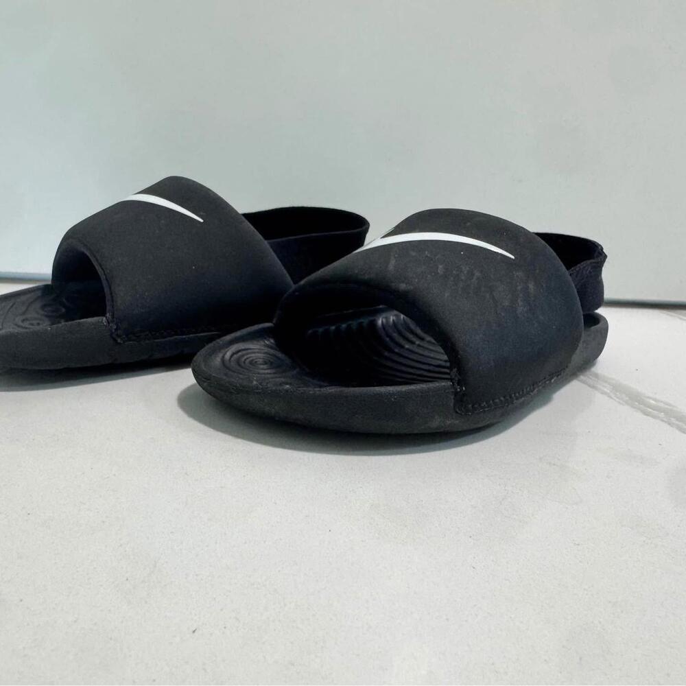 Nike Black Sandals kids size 10c
